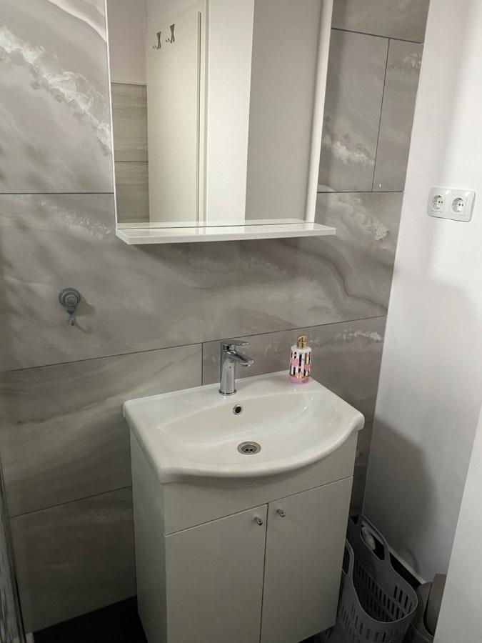 Studio Apartman Valentina Velika Mlaka Ngoại thất bức ảnh