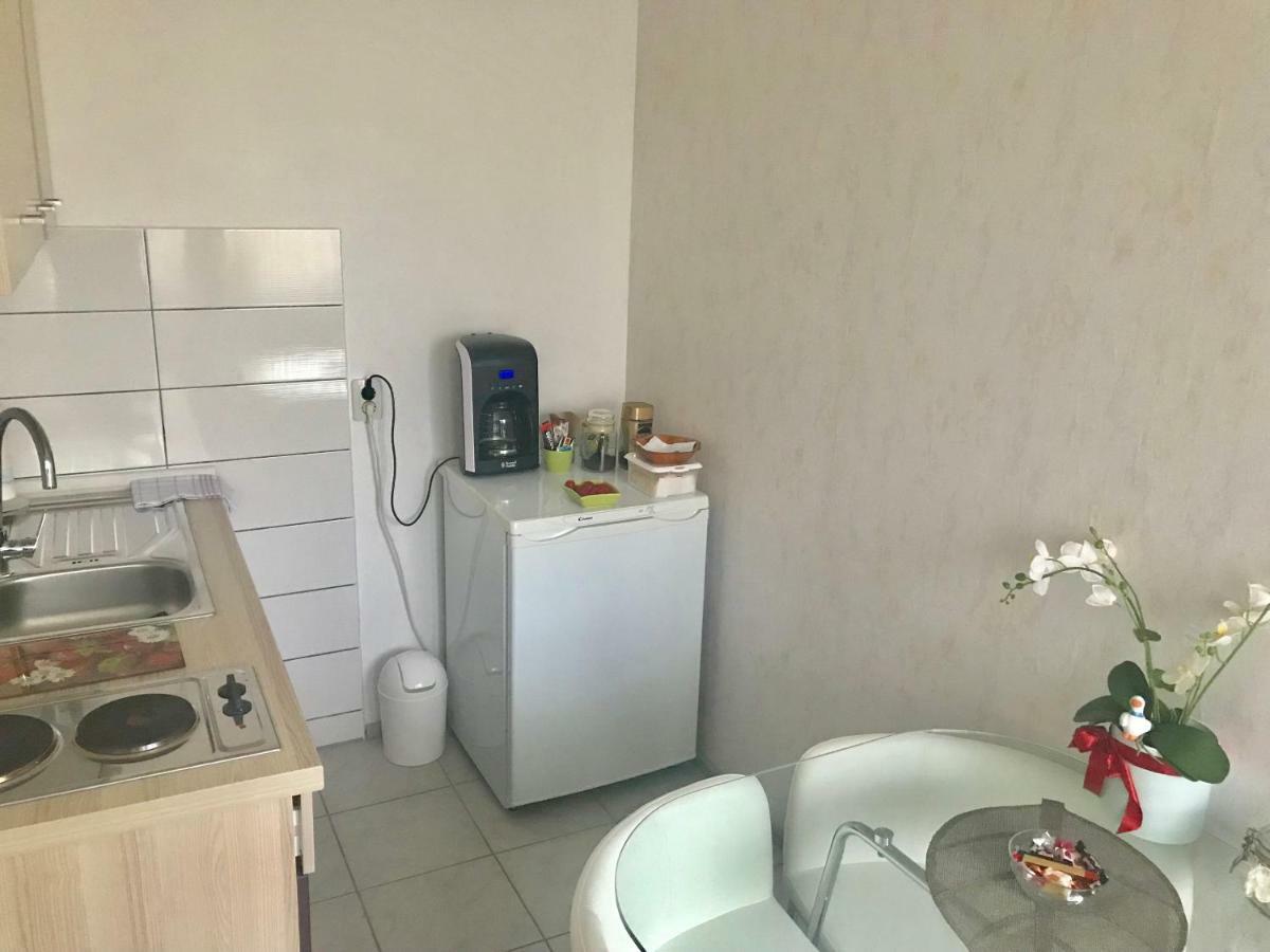 Studio Apartman Valentina Velika Mlaka Ngoại thất bức ảnh